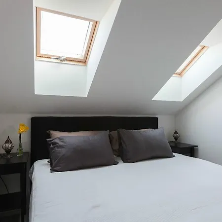 Kent Ridge Loft, Sokolska * Prague