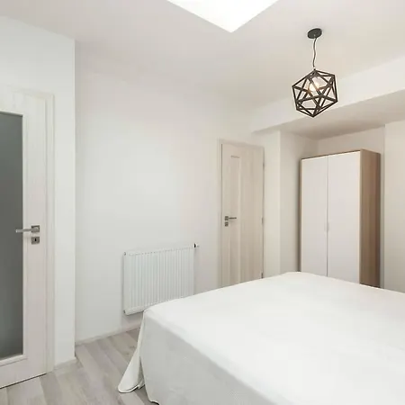 Kent Ridge Loft, Sokolska Apartment *