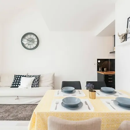 Lägenhet Kent Ridge Loft, Sokolska